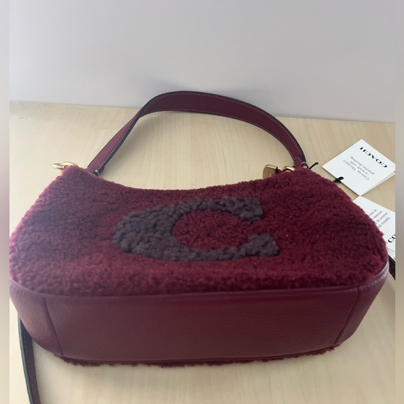 Coach Teri Shoulder Bag With Coach Motif new - Picture 9 of 13